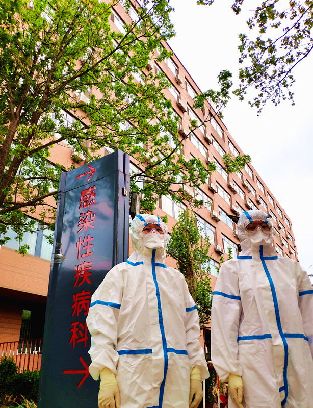 2、《春的坚守》药剂科 赵金_副本.jpg