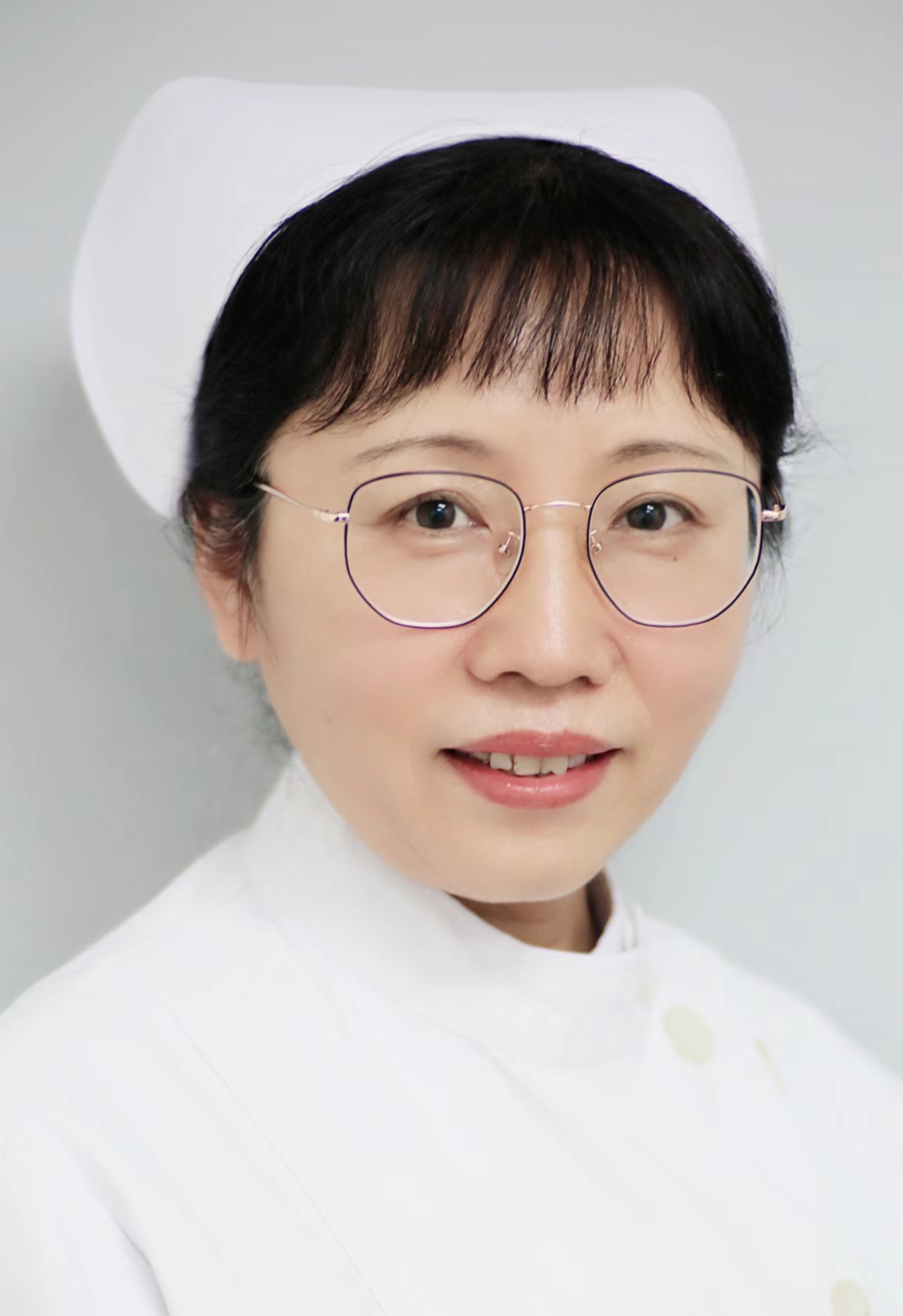 屈秀文